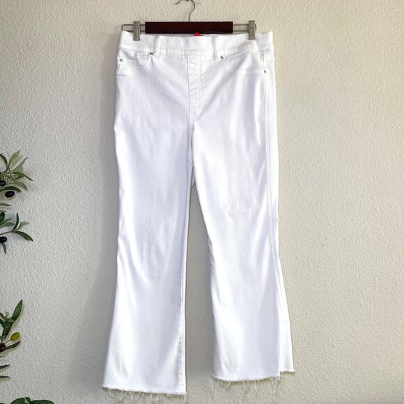 Spanx Flare Bootcut High Rise Pull-On Raw Hem Cropped Stretch Jeans White Large - Picture 3 of 11